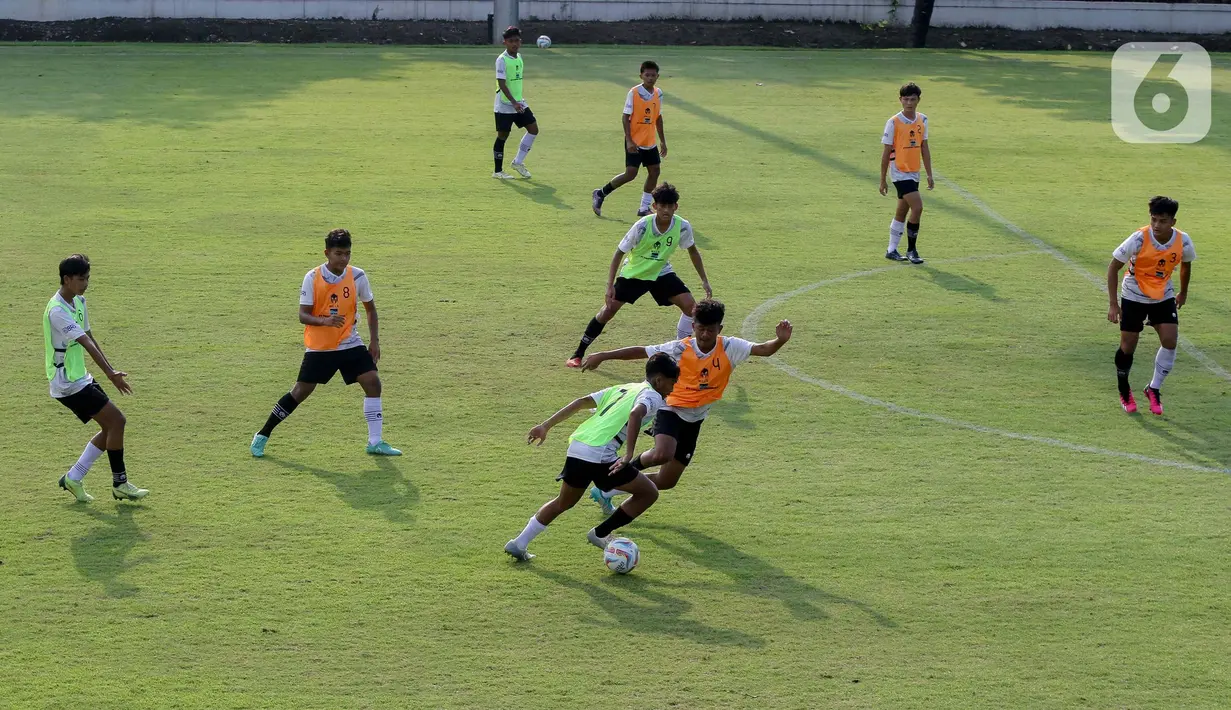 Timnas Indonesia U-16 sedang mengadakan seleksi pemain untuk gelombang ketiga yang dimulai sejak 25-28 Februari 2024. (Liputan6.com/Herman Zakharia)