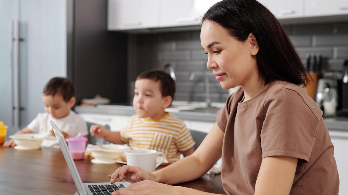 Manfaat Asuransi Pendidikan untuk Anak dan Cara Memilihnya, Solusi Dana Kuliah Aman