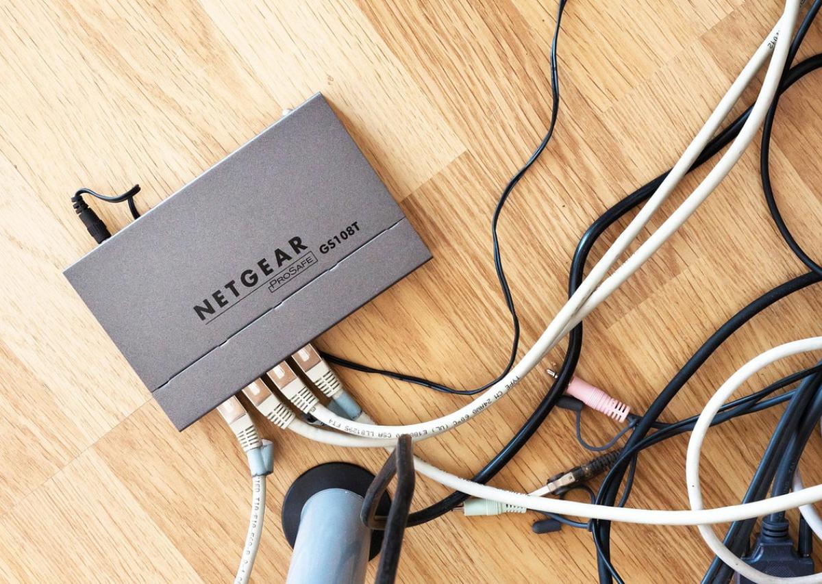 Cara Tepat Menempatkan Router Internet agar Wi-Fi di Rumah Kencang dan Stabil