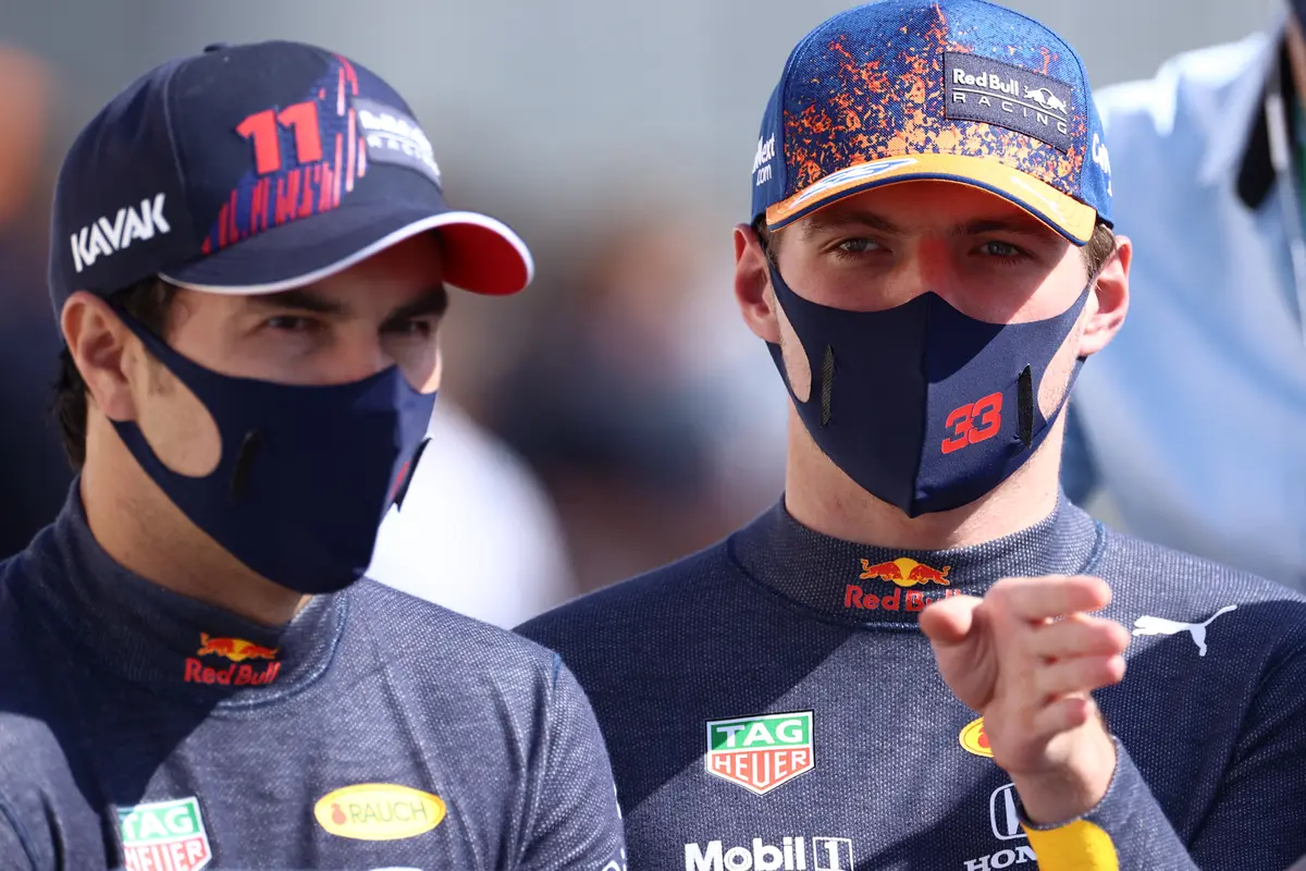 Sergio Perez dan Max Verstappen