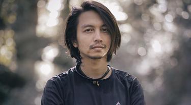 Lirik Lagu Garis Terdepan Fiersa Besari News Entertainment Fimela Com