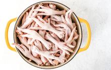 Trik Praktis Memisahkan Tulang Ceker Ayam dari Kulitnya, Cepat dan Antiribet