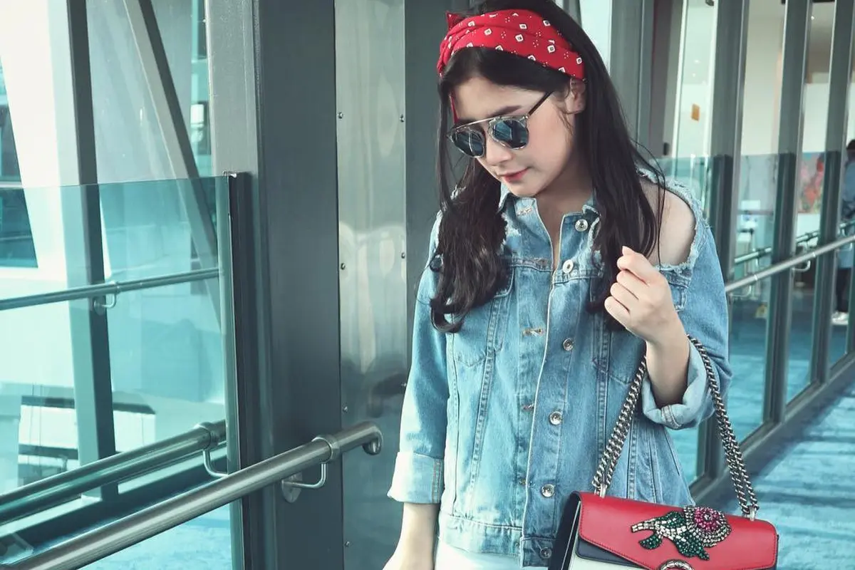 [Bintang] Prilly Latuconsina