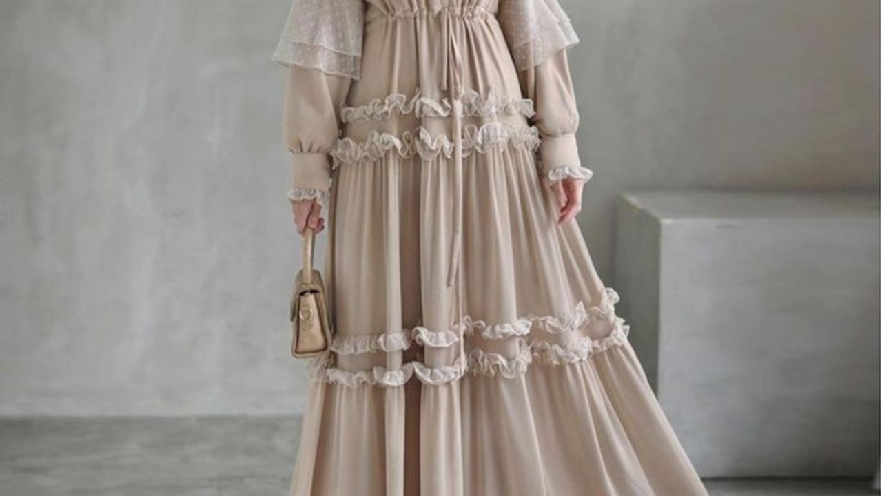 Ilustrasi Gamis Untuk Lebaran (©Pinterest)