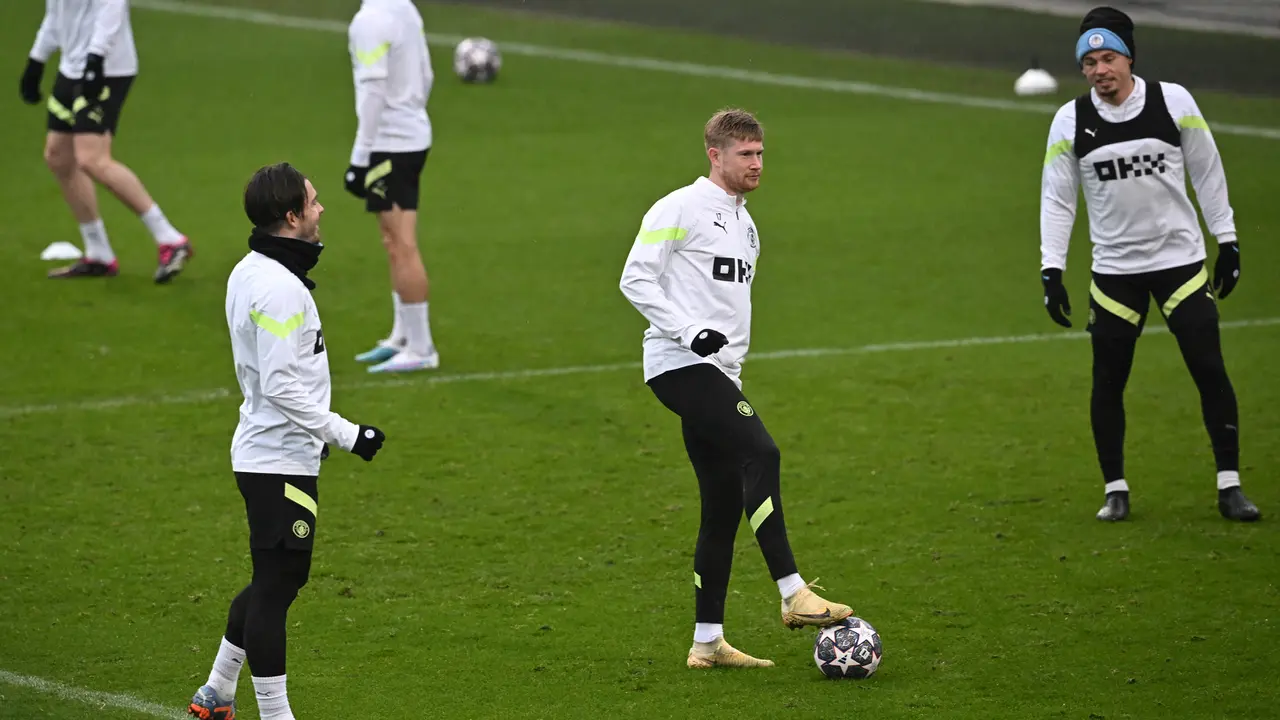 Latihan Santai Pemain Manchester City Jelang Duel Lawan RB Leipzig di Leg Kedua Babak 16 Besar Liga Champions