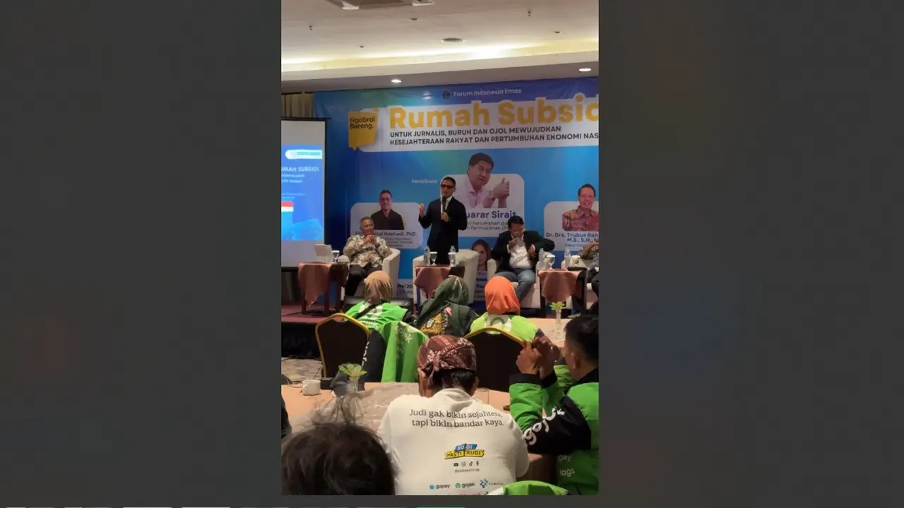 Forum Indonesia Emas menyelenggarakan forum terbuka.