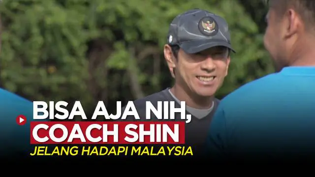 Berita video momen Pelatih Shin Tae-yong membuat pemain Timnas Indonesia tertawa dalam latihan jelang laga melawan Malaysia di Grup B Piala AFF 2020, Sabtu (19/12/2021).