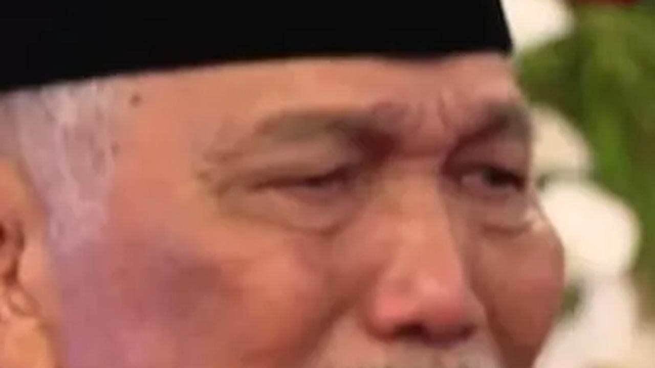 Saksikan Menantu Dilantik Jadi Kasad, Luhut Menangis saat Peluk Jenderal Maruli