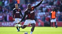 Aksi penyerang Manchester United, Romelu Lukaku saat pertandingan kontra Southampton, pada laga lanjutan Premier League 2017-2018, di St Mary's Stadium, Sabtu (23/9/2017) malam WIB.  (AFP/Oli Scarff)