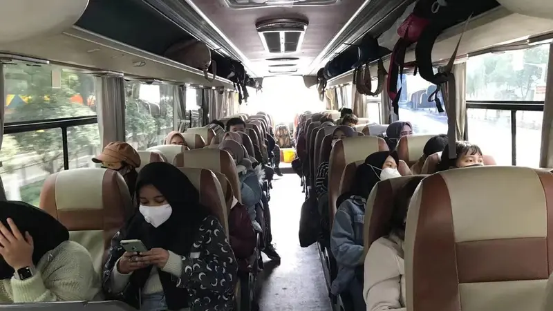 Suasana Evakuasi 245 WNI di Bandara Tianhe Wuhan