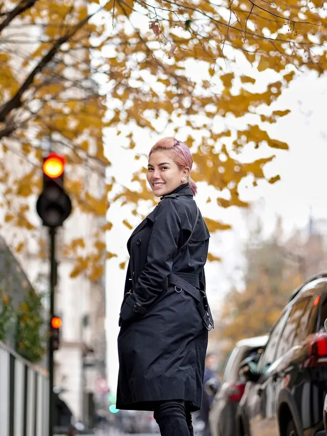 Nikita Mirzani berlibur di Prancis (Foto: Instagram/@nikitamirzanimawardi_172)