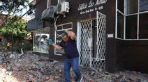 Kepanikan Warga Saat Gempa M 7,4 Guncang Kolombia