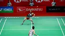 Pada game kedua laga berjalan lebih sengit hingga sempat terjadi 7 kali skor imbang. An Se Young yang berusaha sekuat tenaga untuk memaksakan rubber game akhirnya mampu menutup game kedua lewat keunggulan 21-18. (Bola.com/M Iqbal Ichsan)