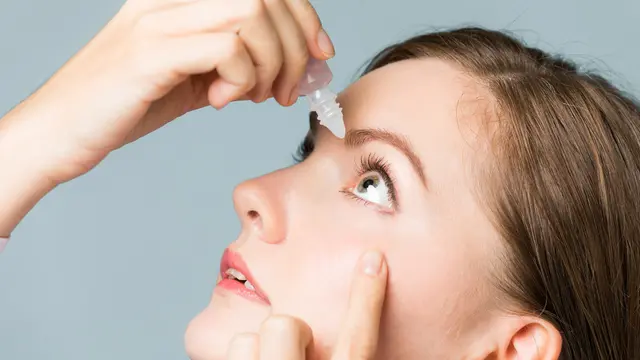 ilustrasi tetes mata/shutterstock