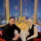 Momen spesial tersebut dirayakan secara intim bersama sang suami dalam suasana birthday dinner romantis dengan latar gemerlap lampu kota di malam hari. [@kesharatuliu05].
