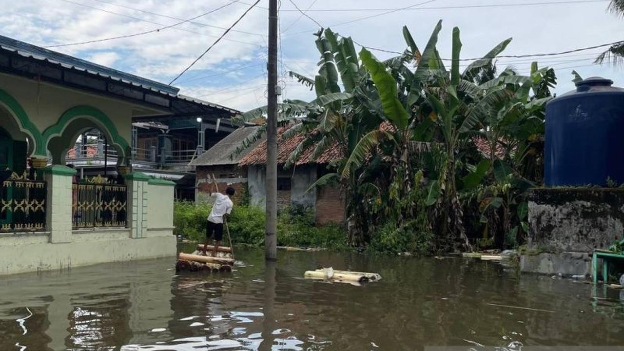 Banjir Binuang Serang Rendam Ratusan Rumah Selama Sepekan Akibat Luapan Kali Cidurian dan Kerusakan Pintu Air