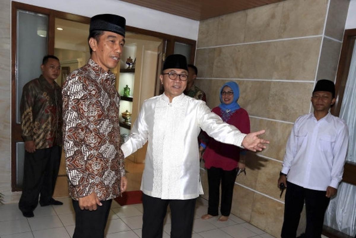 Presiden Jokowi hadiri buka puasa bersama di rumah Ketua MPR