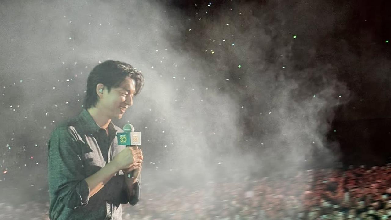 Potret Terbaru Gong Yoo, Aktor Tampan Korea dengan Rambut Acak-Acakan tapi Full Damage