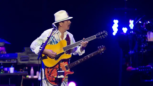 Carlos Santana