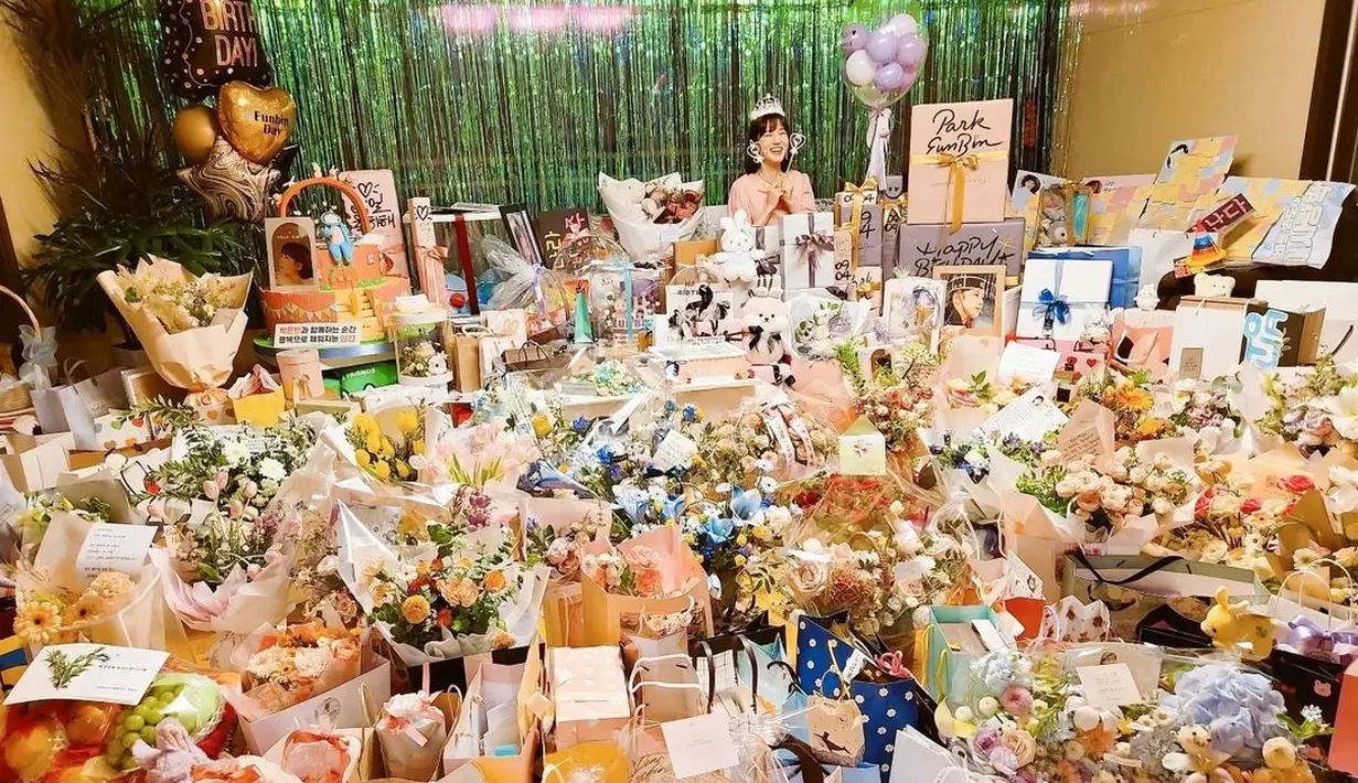 Park Eun Bin ultah ke-30. (Foto: Instagram/ eunbining0904)