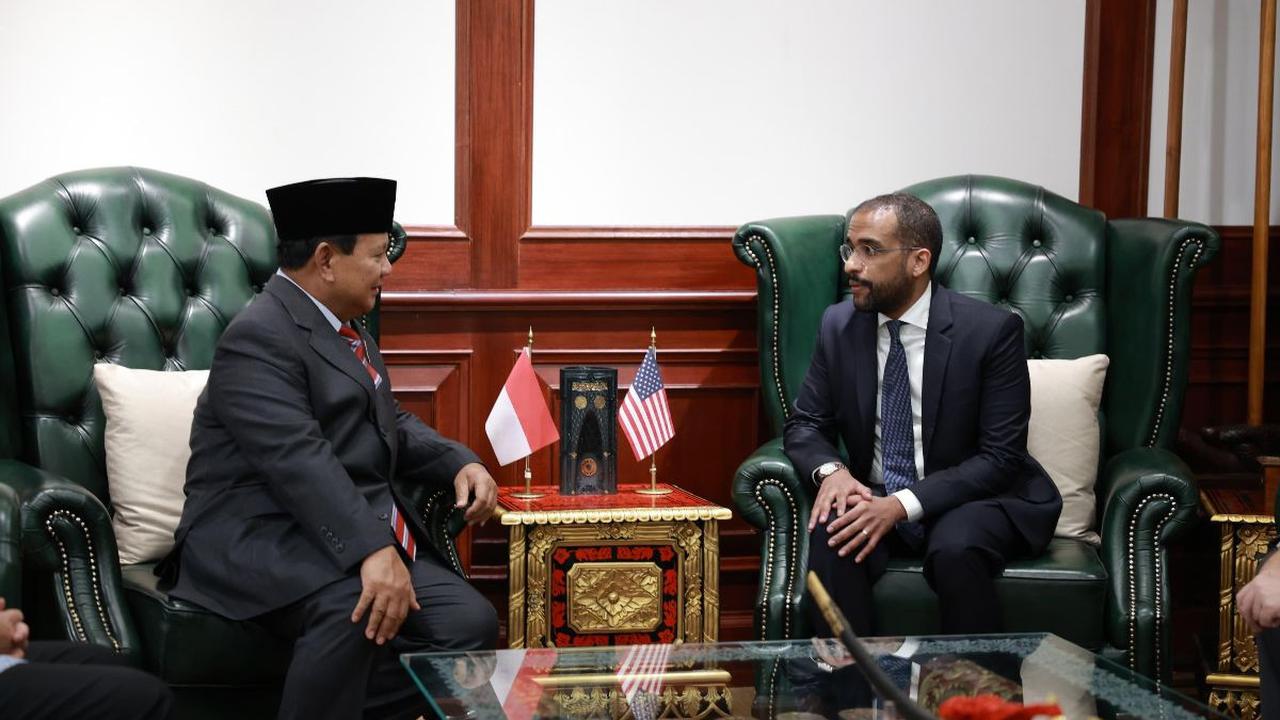 Biden berharap hubungan Indonesia dan AS selama 75 tahun semakin terikat nilai-nilai bersama serta visi demokrasi dan pluralistik bagi dunia.