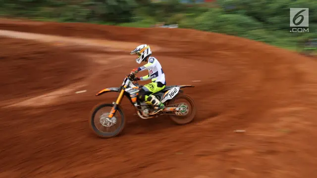 Aksi Seru Para Crosser Jelang IndoMXGP 2018