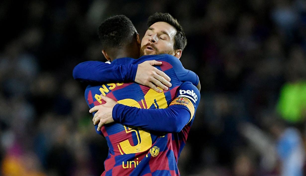 Ansu Fati - Penyerang muda dengan sederet rekor fantastis ini merupakan pemain harapan Barcelona di masa depan. Fati digadang-gadang mampu menjadi penerus Lionel Messi, terlebih kini ia juga telah mewarisi nomor punggung 10 milik sang legenda. (AFP/Lluis Gene)