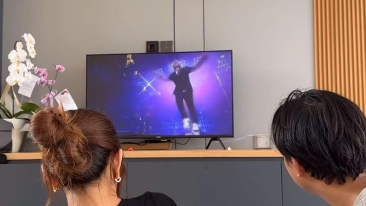 Rizky dan Mahalini ternyata masih belum bisa move on dari konser Bruno Mars yang mereka tonton bersama baru-baru ini.<br><br>