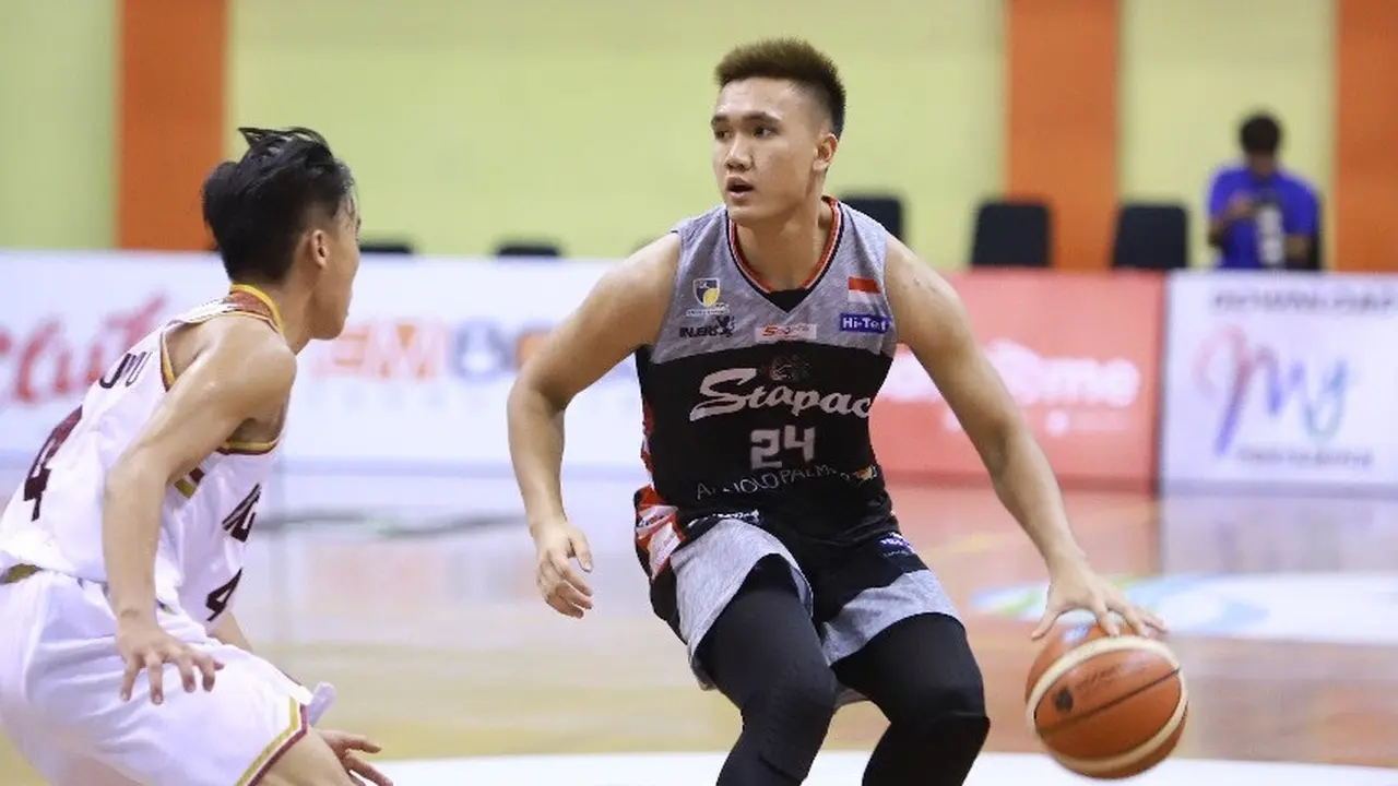 Stapac Jakarta VS Hangtuah