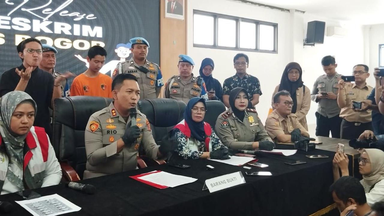 Ketahunan Koleksi Video Porno