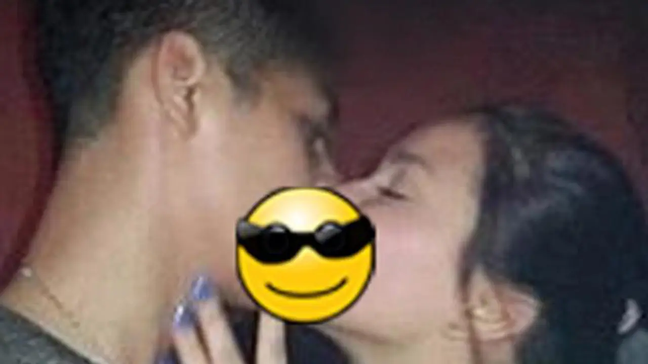 [POLL] Apa Tanggapanmu Soal Foto Ciuman Al Ghazali dan Alyssa