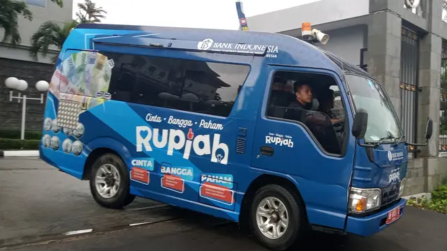 BI Kepri menyiapkan uang tunai sekitar Rp 1,9 triliun untuk kebutuhan uang kartal tujuh kabupaten  dan kota di Provinsi Kepri selama Ramadhan dan Idul Fitri 2023. (Ajang/Liputan6.com)