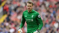 1. Simon Mignolet (Kiper) - Pria asal Belgia ini terkenal sering melakukan blunder. Meski jago dalam mematahkan tendangan penalti, namun sayang ia sudah terlanjur dicap sebagai seorang ‘pelawak’ di bawah mistar gawang Liverpool. (AFP/Paul Ellis)