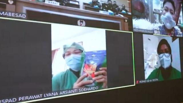 Teleconference dengan KSAD Jenderal Andika Perkasa, beberapa tenaga medis menyampaikan rasa terima kasihnya.