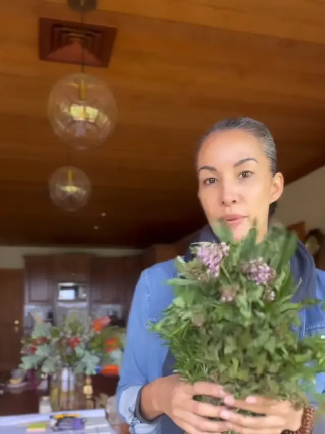 Nadya Hutagalung