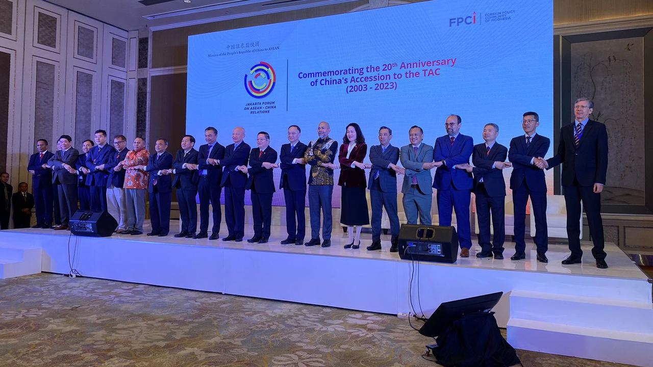 Memperingati 20 tahun Treaty of Amity and Cooperation in Southeast Asia (TAC) atau Aksesi Traktat Persahabatan dan Kerja Sama ASEAN-China (Liputan6.com/Teddy Tri Setio Berty).