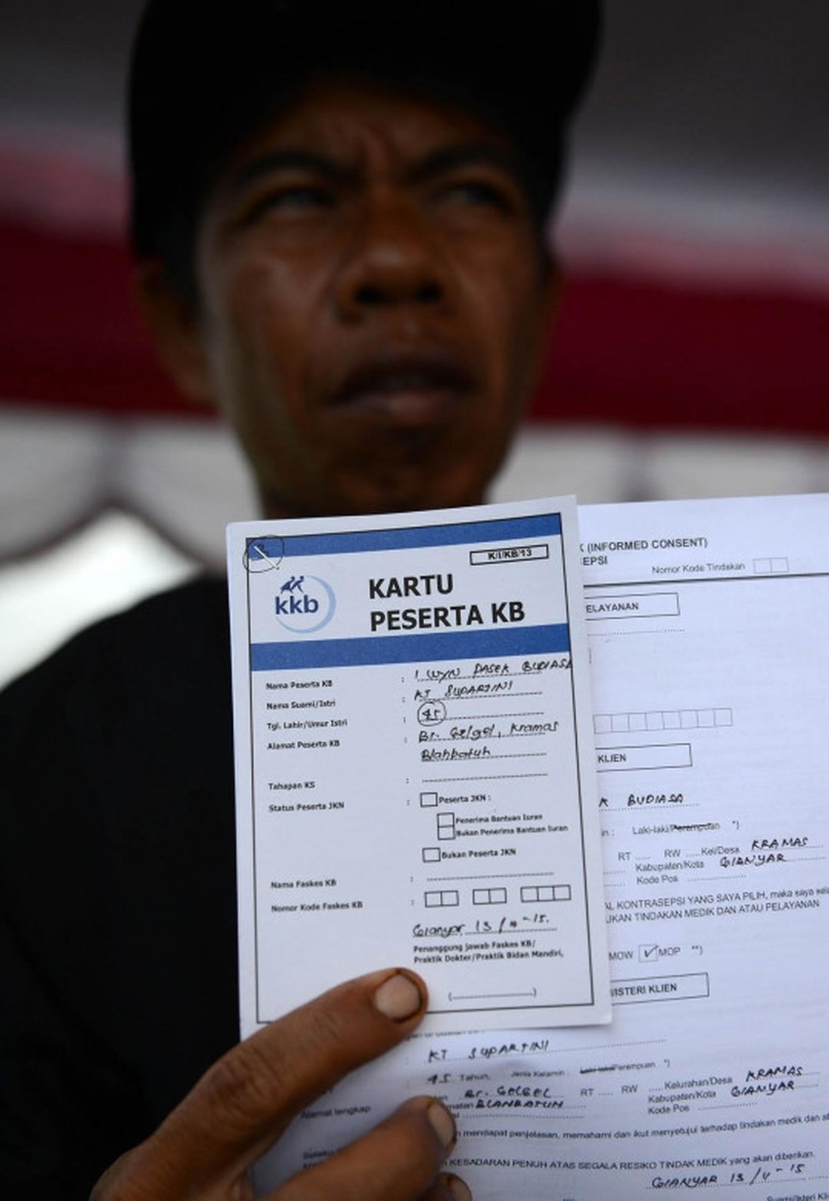Antusiasme bapak-bapak di Gianyar ikut program KB