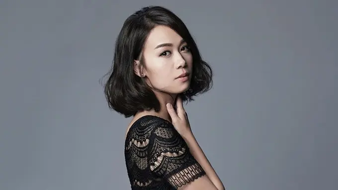 Terseret Skandal Perselingkuhan, Ini 6 Potret Pesona Akrtris Jacqueline Wong