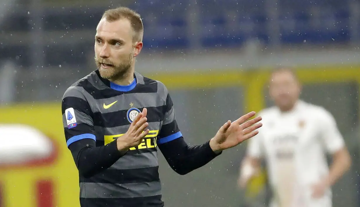 Pemain Inter Milan, Christian Eriksen, saat melawan Benevento pada laga Liga Italia di Stadion Giuseppe Meazza, Minggu (31/1/2021), Inter Milan menang dengan skor 4-0. (AP/Luca Bruno)