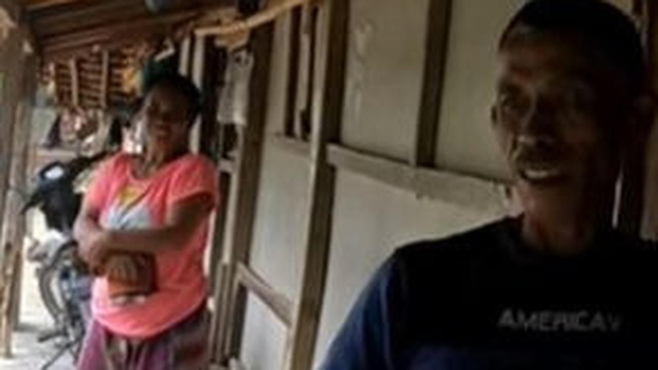 Pak Bubrah mengatakan bahwa mayoritas warga yang tinggal di desa itu bermata pencaharian sebagai petani.