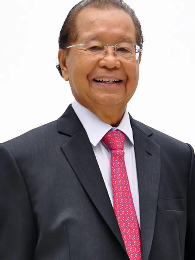 Cosmas Batubara
