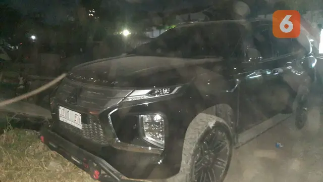 Mitsubisi Pajero yang menggilas bayi 15 bulan di Makassar (Liputan6.com/Fauzan)