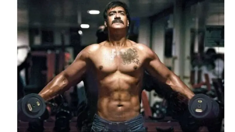 Ajay Devgn Bentuk Otot Demi Singham Returns