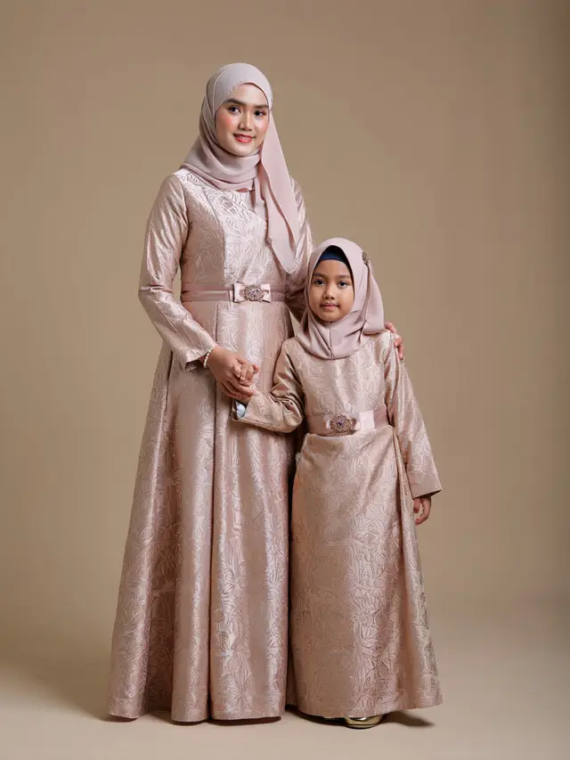 Model Baju Gamis Brokat Couple Ibu dan Anak Perempuan