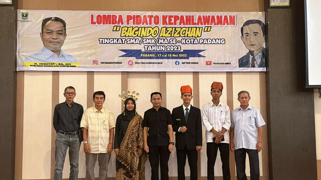 Pemenang lomba pidato tentang Bagindo Aziz Chan 2023 di Sumatera Barat. (Liputan6.com/ ist)