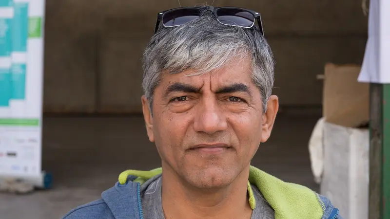 Asif Basra. (Satdeep Gill, CC BY-SA 4.0 <https://creativecommons.org/licenses/by-sa/4.0>, via Wikimedia Commons)