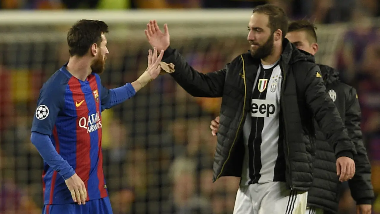 FOTO: 5 Pemain yang Pernah Serumput Bareng Ronaldo dan Messi
