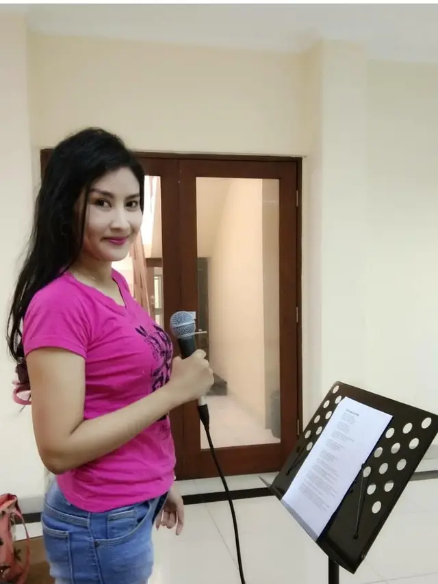 Izty Nathalia