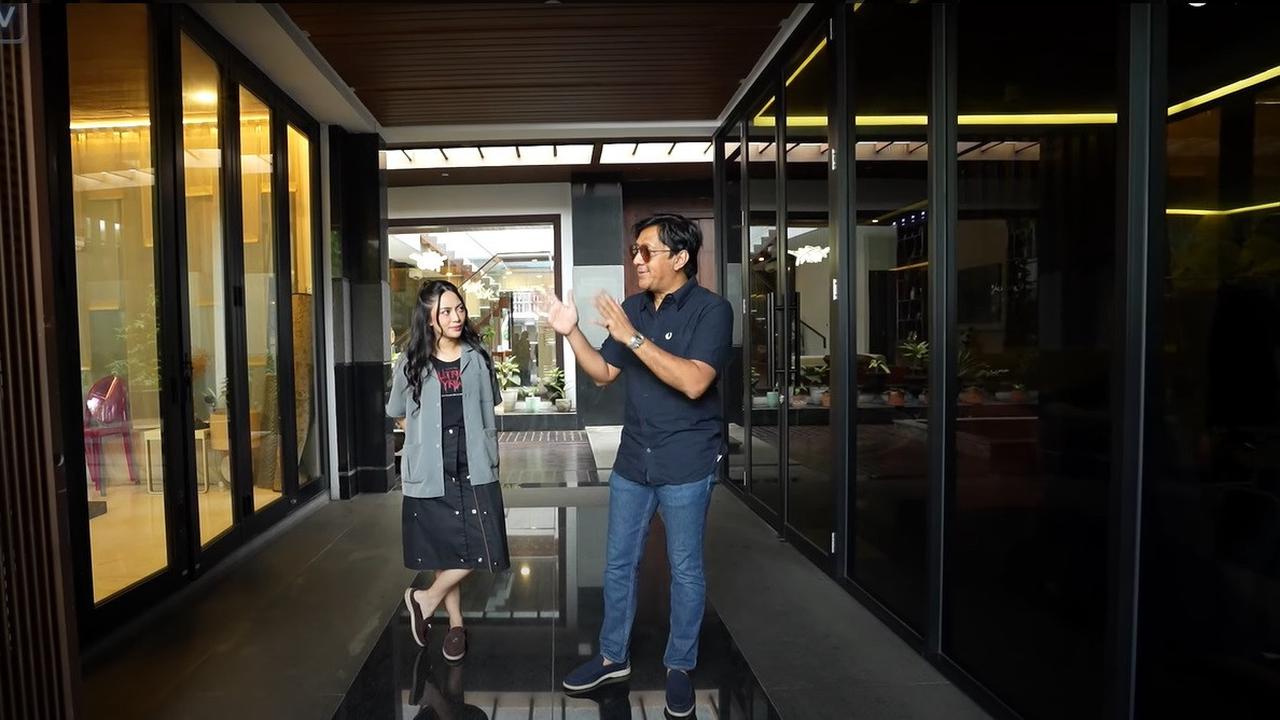 Paludarium hingga Dapur Elegan, Ini Potret Rumah Rachel Vennya yang Estetik dan Mewah