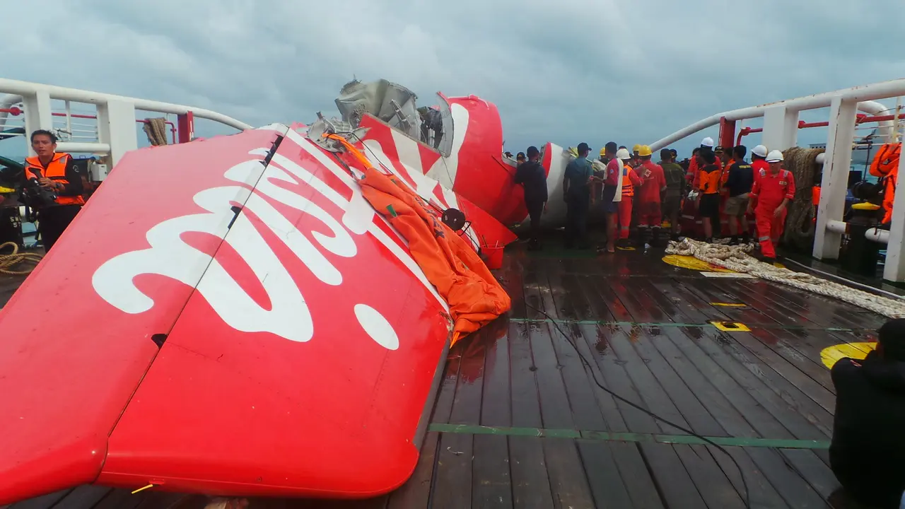 Ekor pesawat AirAsia